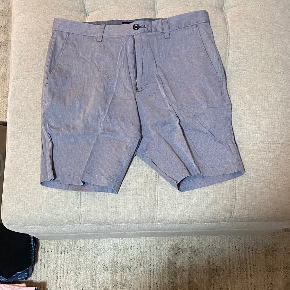 Banana Republic Men's Gray Flat Front Shorts
